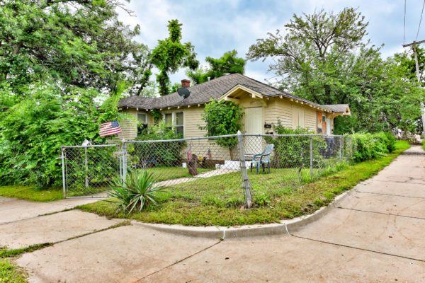 1700E.ParkPlace-3
